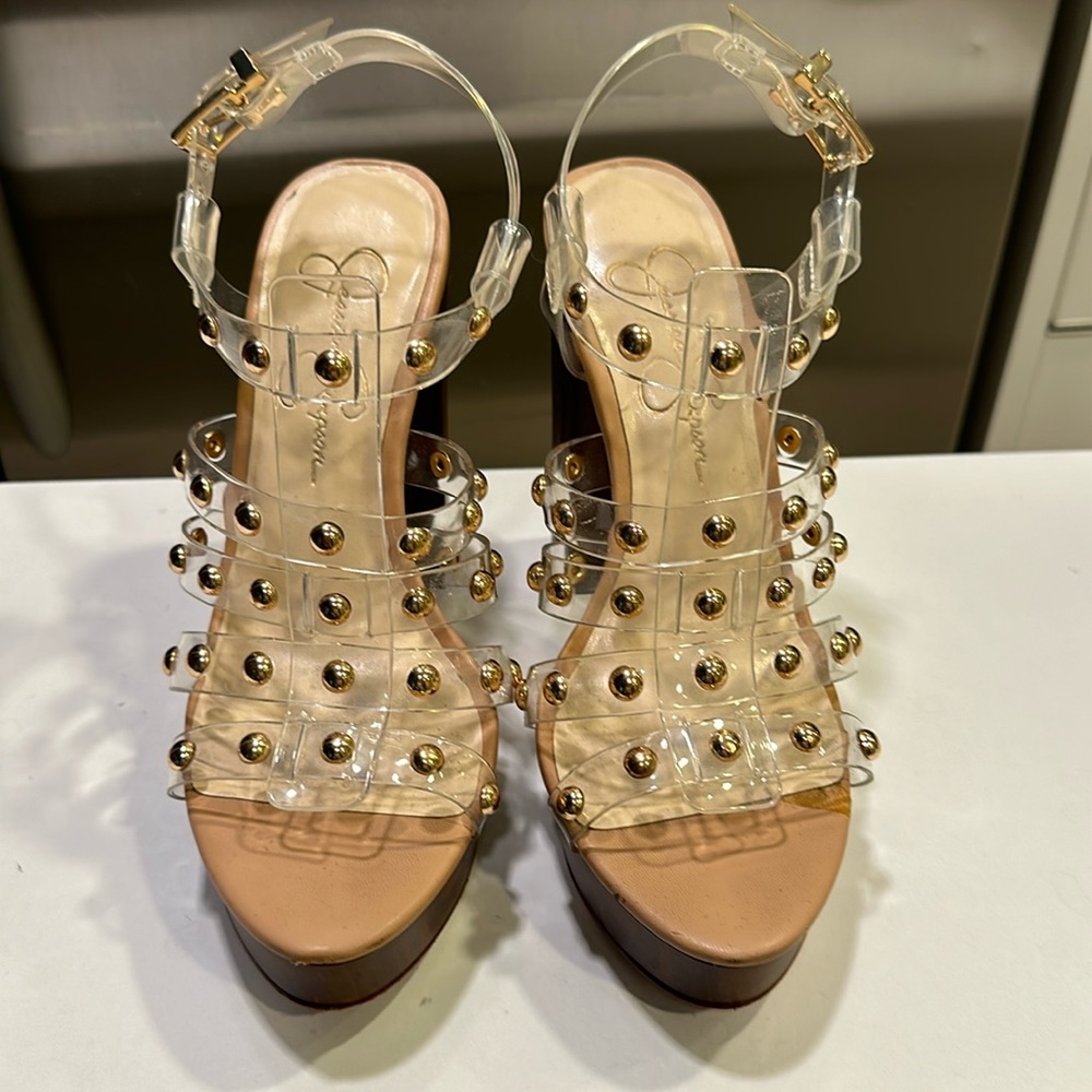Jessica Simpson platforms